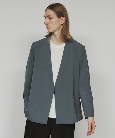 360度ストレッチノーカラージャケット