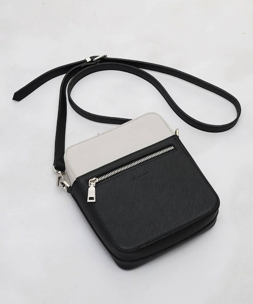 バイカラースクエアショルダーバッグ