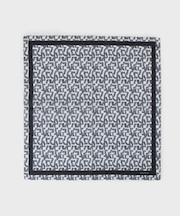 パズル柄プリントハンカチ