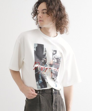 アーバングラフィックブラシ刺繍Tシャツ