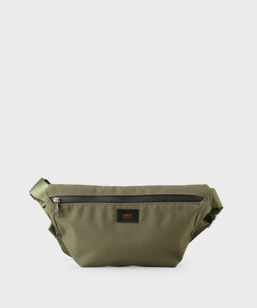 RedNameスリングショルダーバッグ