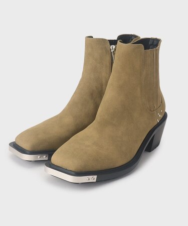 ウエスタンスタッズブーツ