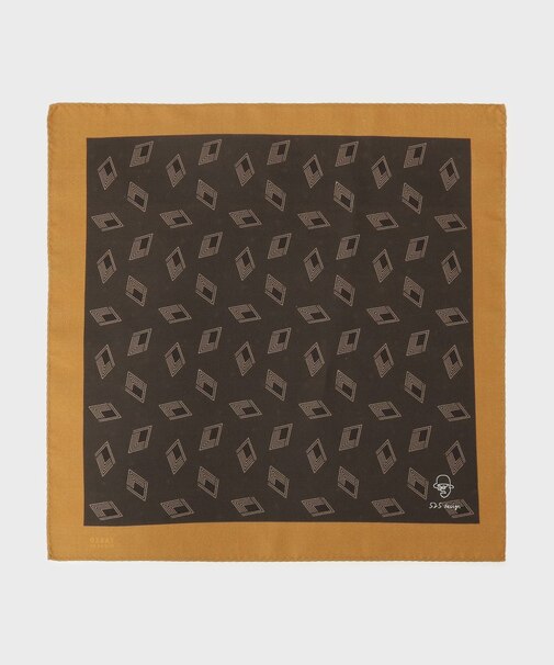 525 Designシリーズ ? 遊び心あふれる新しいリバーシブルチーフ