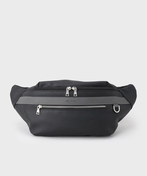 ビッグボディバッグ