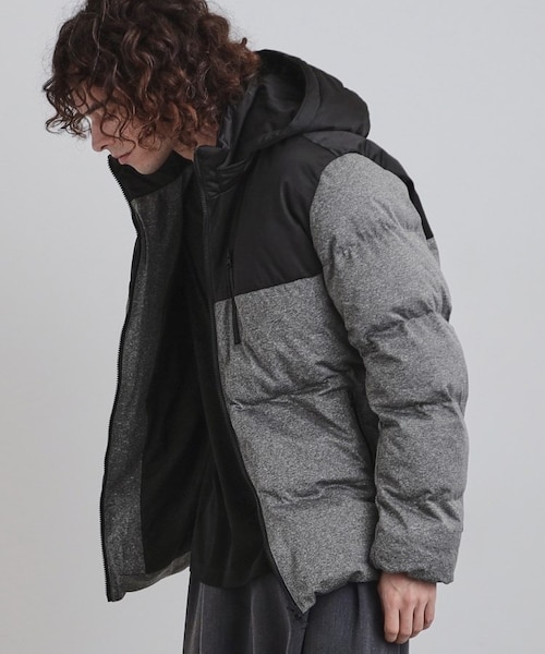 さわ☆プロフご一読ください専用★新品タグ付き！コーチ 花柄ブルゾン フード COACH（コーチ）の「カーシヴ コーチ スクリプト チェリー