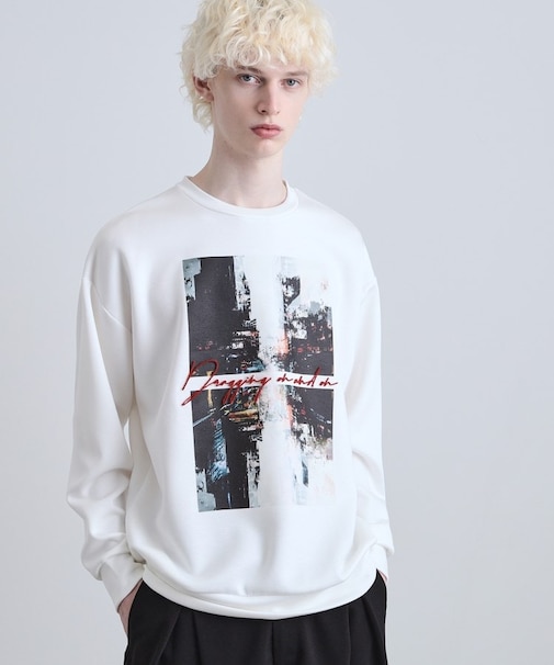 アーバングラフィックブラシ刺繍長袖Tシャツ