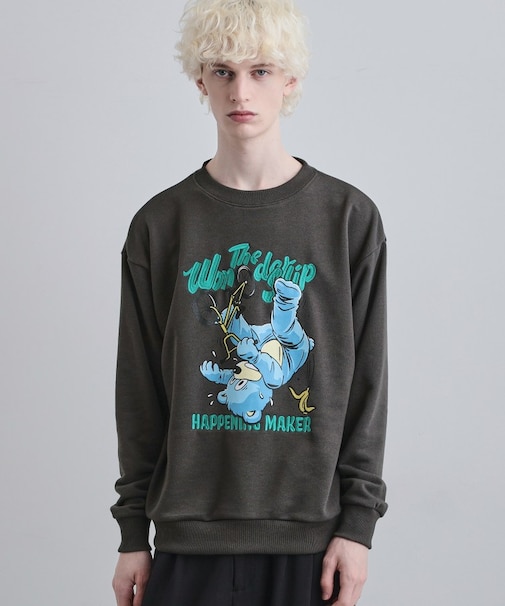 ポップ刺繍スウェット