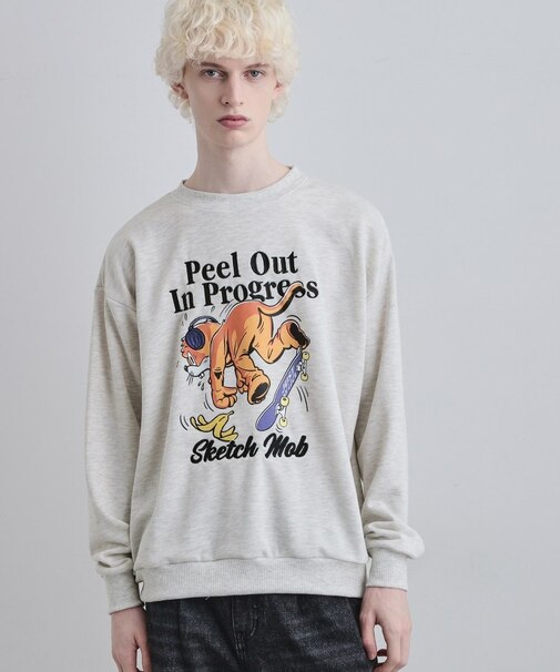 ポップ刺繍スウェット