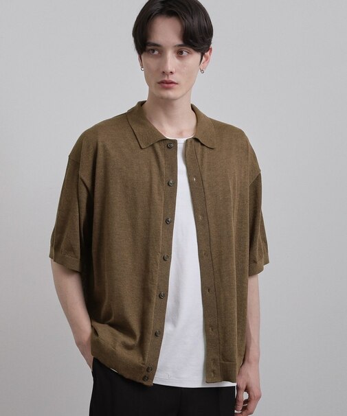 半袖ニットシャツ