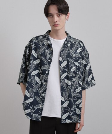 梨地クジラシャツ