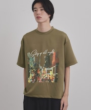 ブラシ刺繍半袖Ｔシャツ