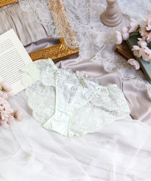 ジュア レースショーツ