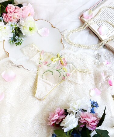 テリン Tバックショーツ