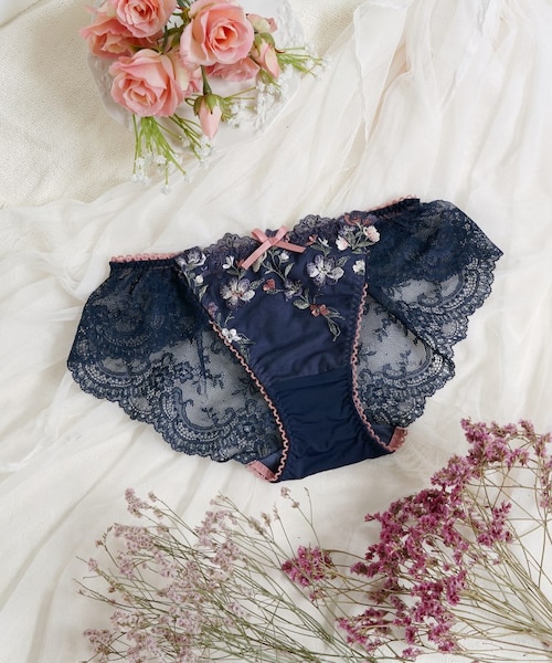 イレーヌ レースショーツ｜リサマリのアウトレット通販｜三井