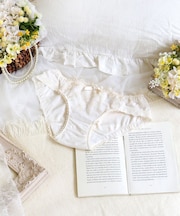 イリーナ サニタリーショーツ