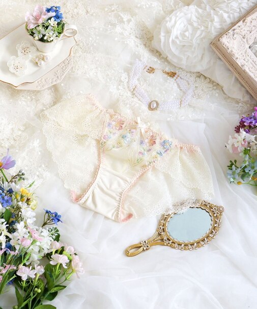 フロリタ レースショーツ