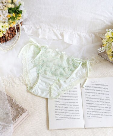 イリーナ リボンショーツ