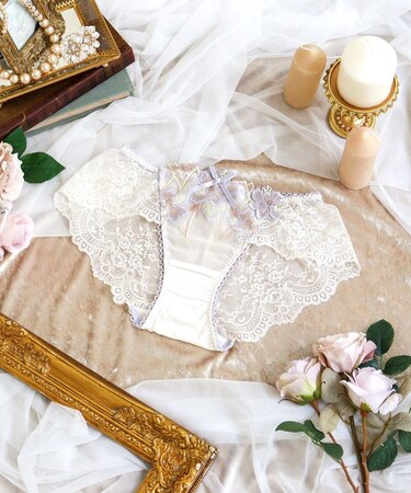 アデリーノ レースショーツ