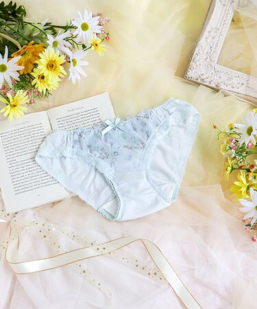 ミリ サニタリーショーツ