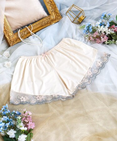 アイシャ タップパンツ