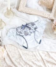 エレノア サニタリー