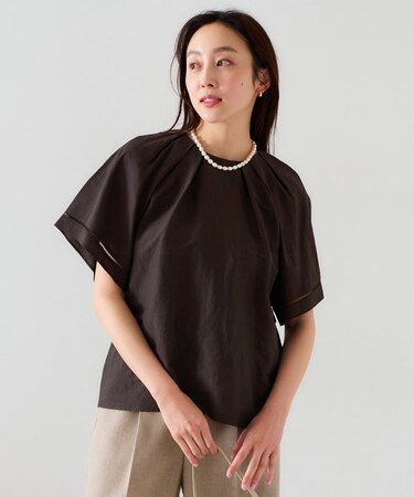 【セットアップ可能】リネン混 タックブラウス