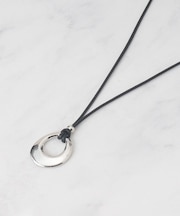 リングコードトップネックレス