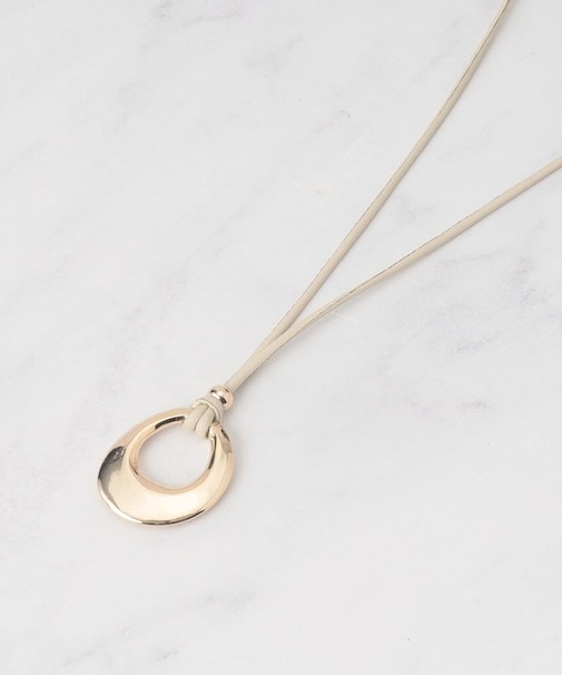 リングコードトップネックレス