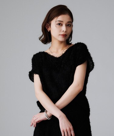 【セットアップ可/洗える】フェザーフレンチスリーブブラウス