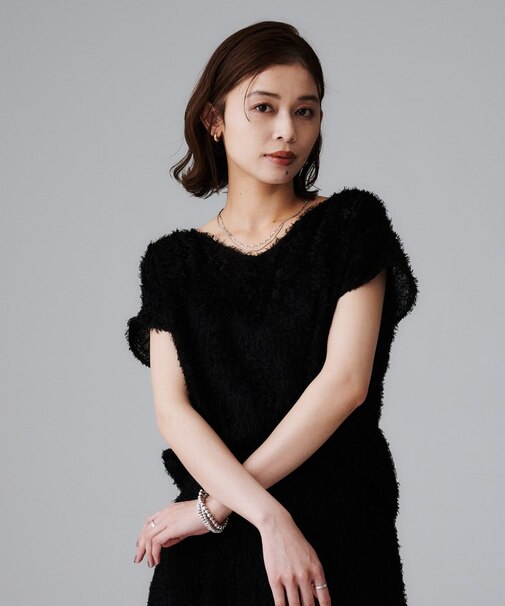 【セットアップ可/洗える】フェザーフレンチスリーブブラウス