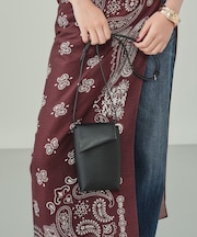 フラップポシェット