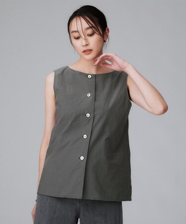 【2WAY/セットアップ可/ノースリーブ/前ボタン】ファブリカブラウス