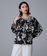 【洗える/セットアップ可能】オーナメントフラワー ブラウス