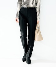 ベーシックテーパードパンツ