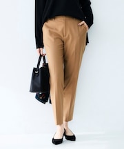 ベーシックテーパードパンツ