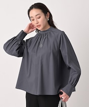 【洗える/オンオフ使える】タイプライタースタンドネックブラウス