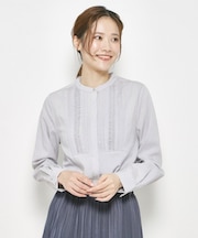 ピンタックブラウス