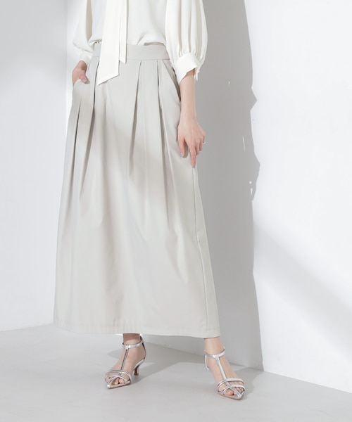 【新品タグ付】OMMO イレギュラー タック コクーンスカート 新品タグ付】OMMO イレギュラー タック コクーンスカート OMMO イ