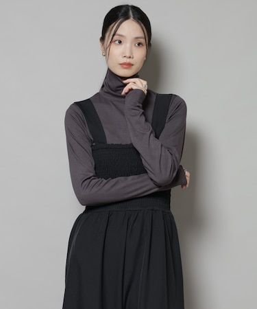 吸湿発熱タートルネックカットトップス