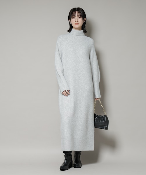 美品　セオリー　上質毛100% ニットワンピース マキシ　ダークグレー 美品 セオリー 上質毛100% ニットワンピース マキシ ダークグレー