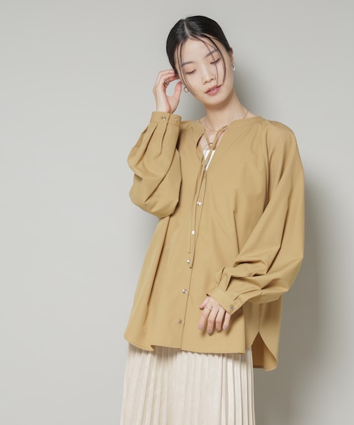 前後2wayラグランスリーブデザインブラウス