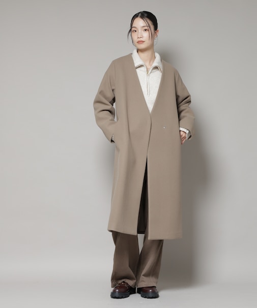 Vネックノーカラーコート