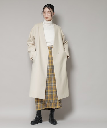 Vネックノーカラーコート