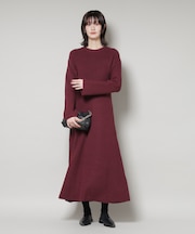 片畦フレアニットワンピース