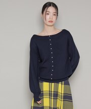 前後2wayセンターパール釦プルオーバーニット