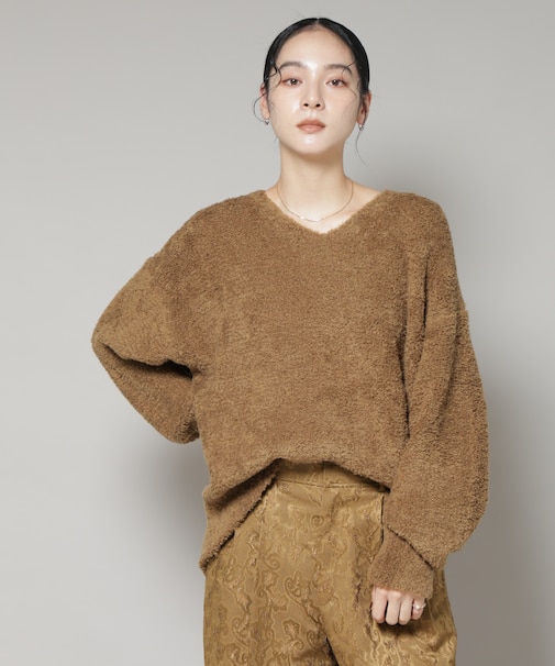 ウールフェザーVネックニットプルオーバー