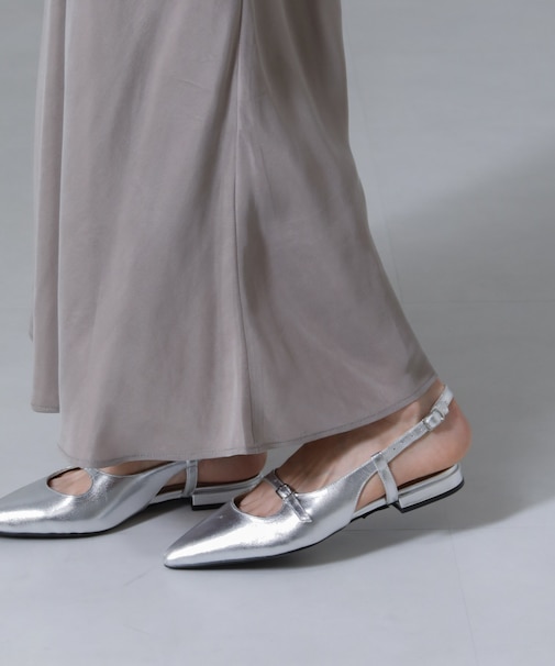 Azur／ポインテッドバックストラップサンダル