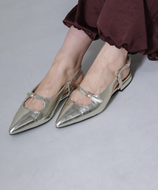 Azur／ポインテッドバックストラップサンダル