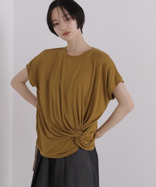 フロントツイストデザインノースリーブカットトップス