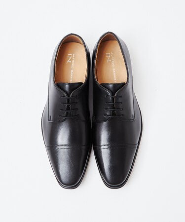 【一部店舗＋WEB限定】ロングノーズ 外羽根 ストレートチップシューズ